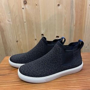 Rothy’s Chelsea slip-ons, size 9